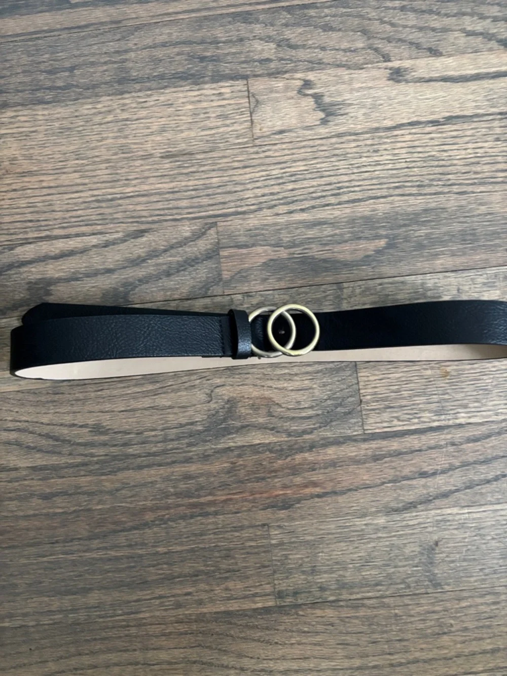 Classic Black Double-Ring Leather Women’s Belt